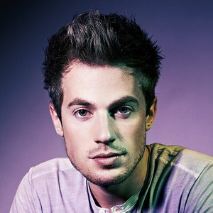 Adam Lawson 的头像