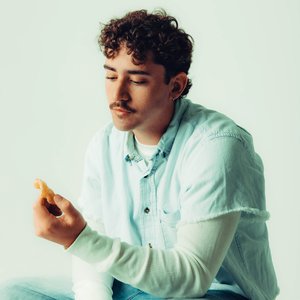 CINNAMON TWISTS - Single