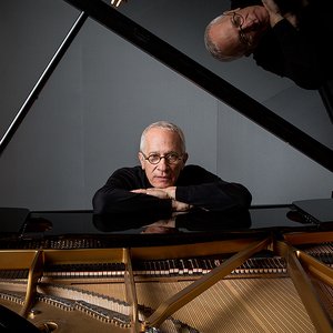 Avatar de James Newton Howard