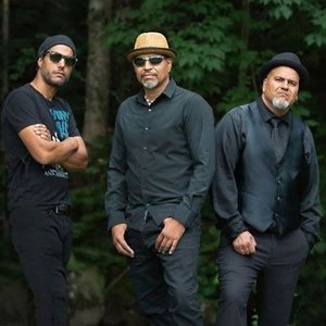 Blackburn Brothers 的头像