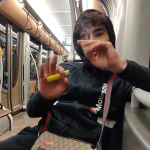 zeko hw 的头像
