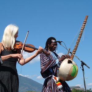 Ellika & Solo photo provided by Last.fm