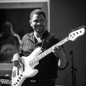 Khari Simmons photo provided by Last.fm
