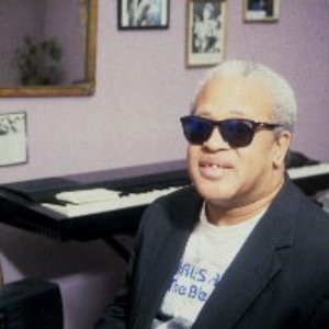Charles Atkins 的头像