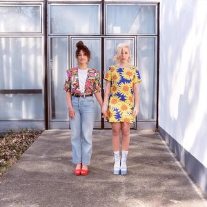 Védtelen (feat. Brenka) - Single