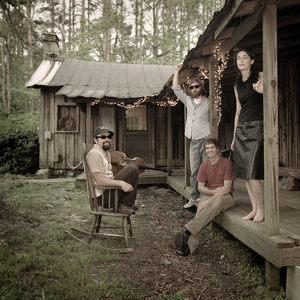 Trailer Bride photo provided by Last.fm