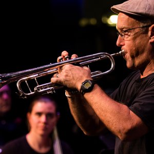 Dave Douglas & Monash Art Ensemble 的头像
