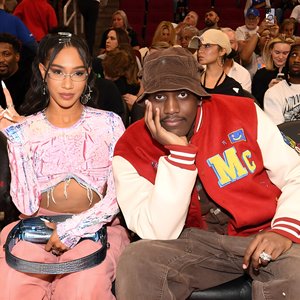 BIA & Lil Yachty 的头像