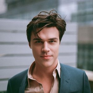 Bild für 'Finn Wittrock'