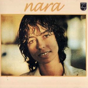 Nara canta en castellano
