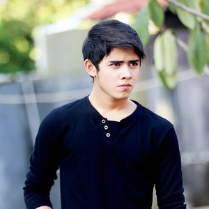 Aliando 的头像