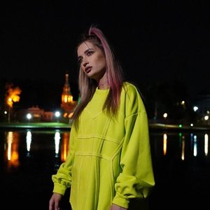 JANNA RAY 的头像