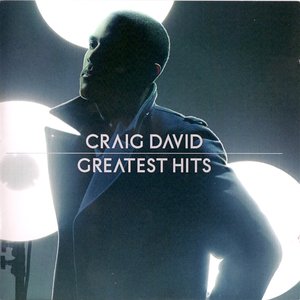 “Greatest Hits (Deluxe Edition)”的封面