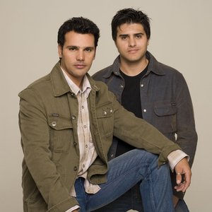 Rud & Robson için avatar