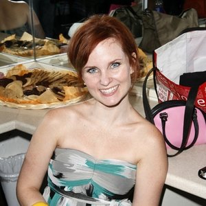 “Autumn Hurlbert”的封面