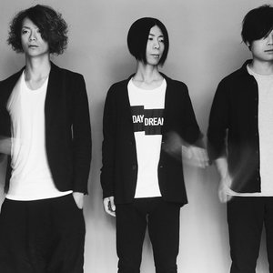 People In The Box 的头像