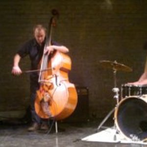 The Apophonics (John Butcher, John Edwards, Gino Robair) 的头像
