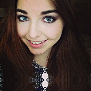 Sarah Dee 的头像