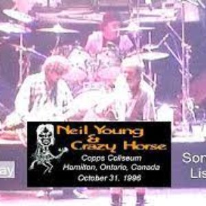 1996-10-31: Copps Coliseum, Hamilton, ON, Canada