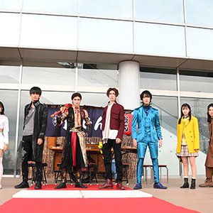 Avatar for ドンモモタロウ/桃井タロウ (樋口幸平)、サルブラザー/猿原真一 (別府由来)、オニシスター/鬼頭はるか (志田こはく)、イヌブラザー/犬塚翼 (柊太朗)、キジブラザー/雉野つよし (鈴木浩文)、ドンドラゴクウ/ドントラボルト/桃谷ジロウ (石川雷蔵)、ソノイ (富永勇也)、ソノニ (宮崎あみさ)、ソノザ (タカハシシンノスケ)