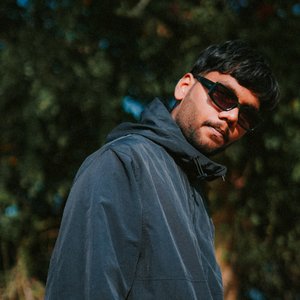 Parallel Voices 的头像