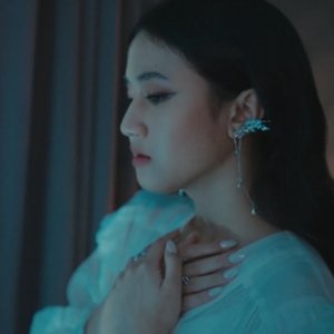 Keisya Levronka 的头像