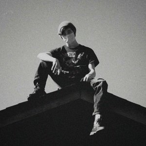 DOWN6 的头像