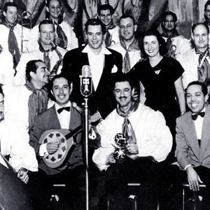 Bild für 'Desi Arnaz & His Orchestra'