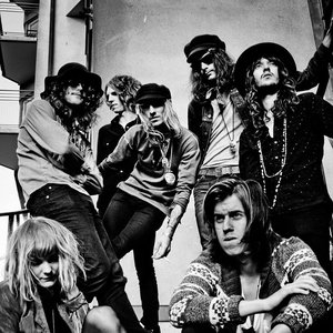 Mary And The Hookers 的头像