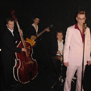 Aparāts photo provided by Last.fm