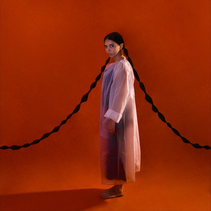 Vou Ficar Neste Quadrado by Ana Lua Caiano