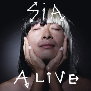 “Alive”的封面