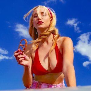 Avatar for Mila Robert