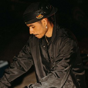 NOISYBOYDUH için avatar