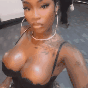 Ivorian Doll 的头像