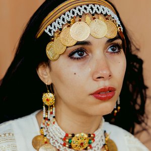 Mouna Tahar 的头像