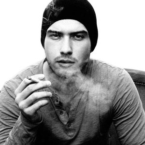 matthew clarck 的头像