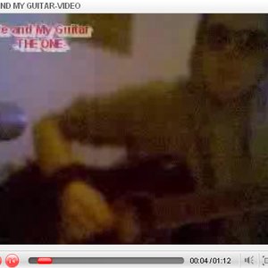 me and my gitar 的头像