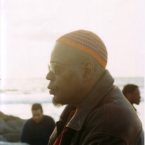 Awatar dla Dwight Trible & the Life Force Trio