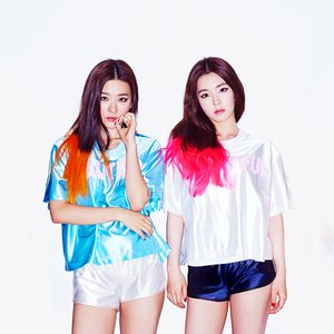 “슬기 & 아이린”的封面
