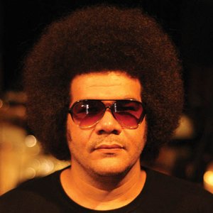 Joe e a Gerência 的头像