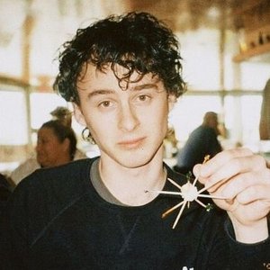 Wyatt Oleff 的头像