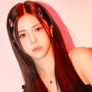 SeoDaHyun (tripleS) 的头像