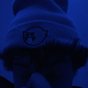 Ze66y 的头像