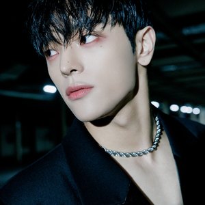 김우진 的头像