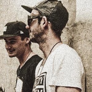Down N Dirty DJs 的头像