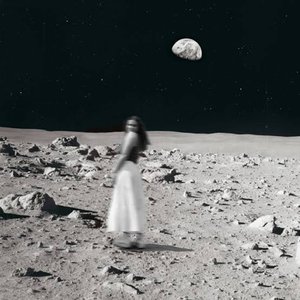 I'm Moving to the Moon
