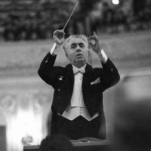 Aram Ilyitch Khatchaturian 的头像
