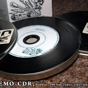 “Demo 2009 - TEAR DOWN EVERYTHING”的封面