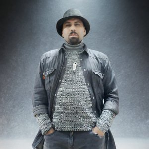 Avatar for Carlos Javed